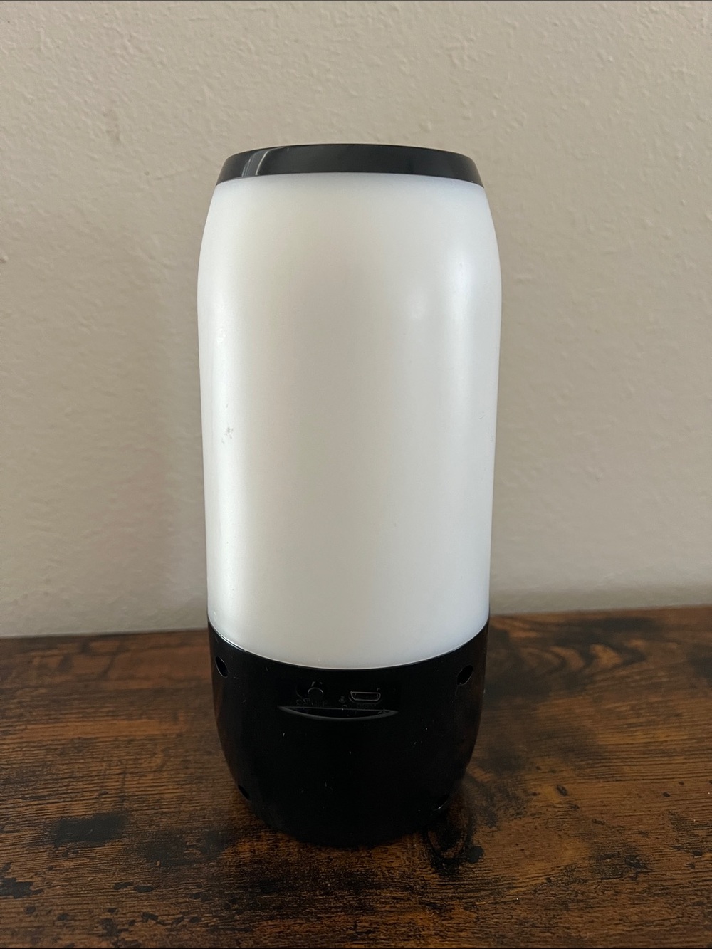 Core LED Color Changing Speaker Wireless USB - Picture 8 of 14